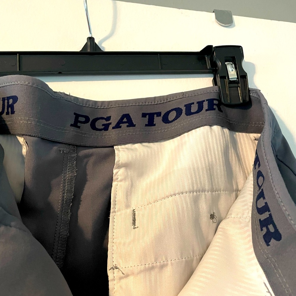 Like new Mens PGA Golf shorts!